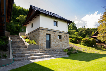 Prodej domu 311 m², Dolní Lomná