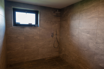 Prodej domu 311 m², Dolní Lomná