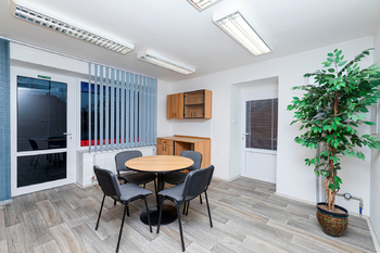 Kancelář - Pronájem kancelářských prostor 35 m², Roudnice nad Labem