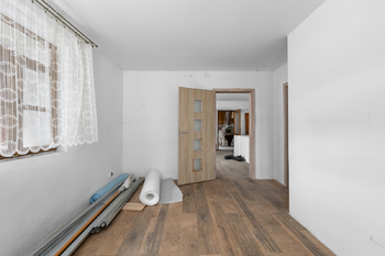Prodej domu 100 m², Kostelec nad Vltavou