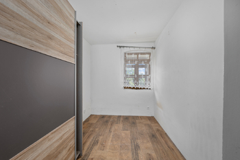 Prodej domu 100 m², Kostelec nad Vltavou