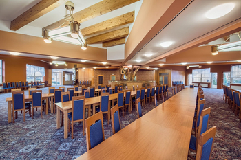 Prodej restaurace 2173 m², Praha 4 - Chodov