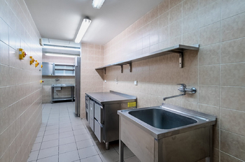 Prodej restaurace 2173 m², Praha 4 - Chodov
