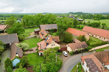 pohled na nemovitost - Prodej domu 372 m², Buzice