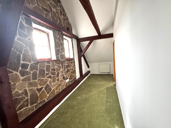 pokoj - Prodej domu 372 m², Buzice
