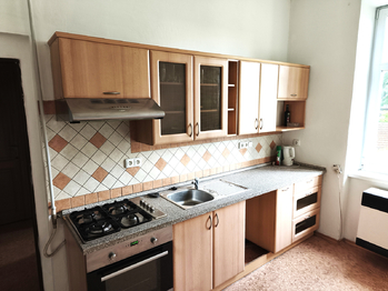 Pronájem bytu 1+1 v družstevním vlastnictví 53 m², Jindřichův Hradec