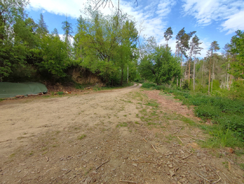 Prodej pozemku 2918 m², Číměř