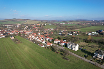 Prodej pozemku 1277 m², Nezdenice