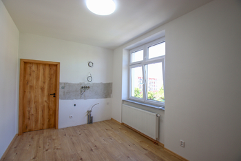 kuchyně - Pronájem bytu 1+1 v osobním vlastnictví 44 m², České Budějovice