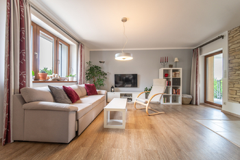 Prodej domu 254 m², Praha 5 - Zličín