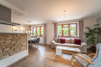 Prodej domu 254 m², Praha 5 - Zličín