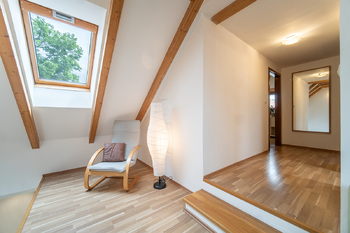 Prodej domu 254 m², Praha 5 - Zličín