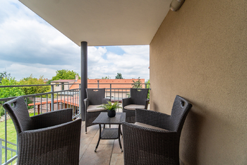Prodej domu 254 m², Praha 5 - Zličín