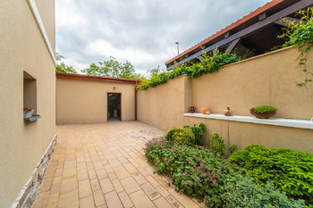 Prodej domu 254 m², Praha 5 - Zličín