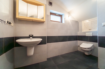 Prodej domu 254 m², Praha 5 - Zličín