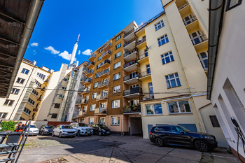 Prodej bytu 2+1 v osobním vlastnictví 64 m², Praha 3 - Vinohrady