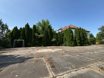 Prodej pozemku 11035 m², Kunovice