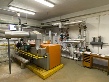 Prodej kancelářských prostor 1200 m², Domažlice