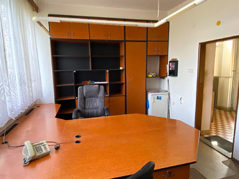 Prodej kancelářských prostor 1200 m², Domažlice