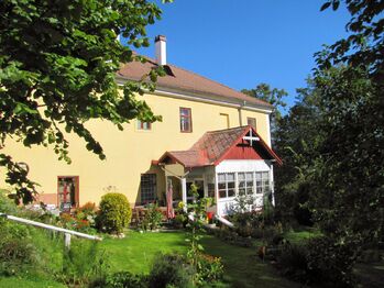 Prodej ubytovacího zařízení 6000 m², Římov