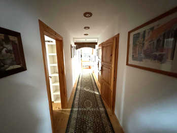 chodba - Prodej ubytovacího zařízení 398 m², Buzice
