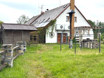 pohled na nemovitost - Prodej ubytovacího zařízení 398 m², Buzice