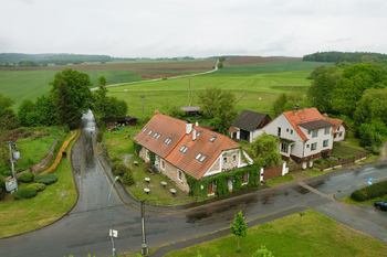 pohled na nemovitost - Prodej ubytovacího zařízení 398 m², Buzice