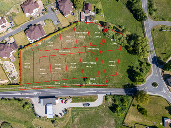 Prodej pozemku 709 m², Nová Role