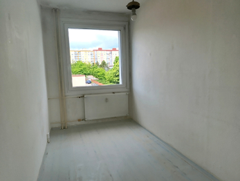 pokoj 1 - Prodej bytu 3+1 v osobním vlastnictví 69 m², Plzeň