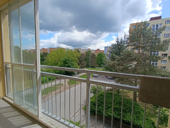 lodžie - Prodej bytu 3+1 v osobním vlastnictví 69 m², Plzeň