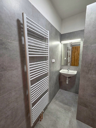 koupelna - Pronájem bytu 2+kk v osobním vlastnictví 49 m², České Budějovice