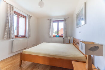 Pronájem bytu 3+kk v osobním vlastnictví 58 m², Velké Přílepy