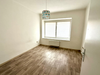 Pronájem domu 80 m², Řisuty
