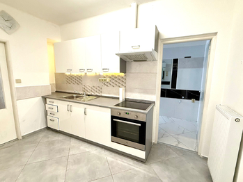 Pronájem domu 80 m², Řisuty