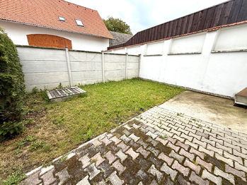 Pronájem domu 80 m², Řisuty