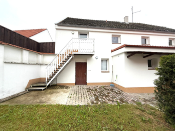 Pronájem domu 80 m², Řisuty