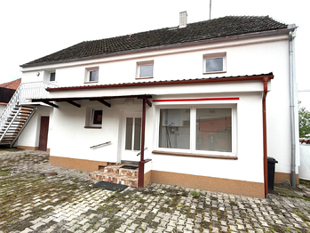 Pronájem domu 80 m², Řisuty