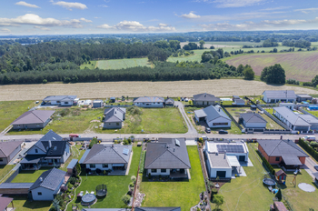 Prodej pozemku 908 m², Přelouč