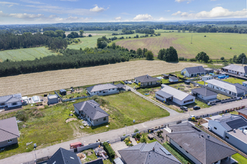 Prodej pozemku 908 m², Přelouč