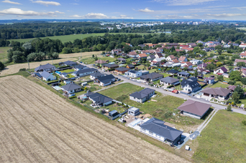 Prodej pozemku 908 m², Přelouč