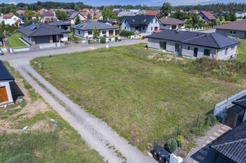 Prodej pozemku 908 m², Přelouč