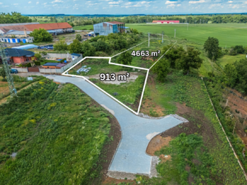 Prodej pozemku 6717 m², Kouřim