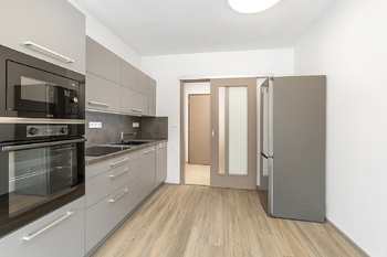 Kuchyň - Prodej bytu 1+kk v družstevním vlastnictví 43 m², Pardubice