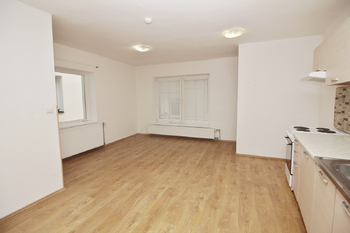 Pronájem bytu 2+kk v osobním vlastnictví 40 m², Žatec
