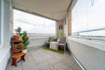 Prodej bytu 3+kk v osobním vlastnictví 118 m², Praha 10 - Horní Měcholupy