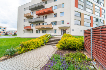 Prodej bytu 3+kk v osobním vlastnictví 118 m², Praha 10 - Horní Měcholupy