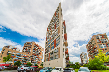 Prodej bytu 3+kk v osobním vlastnictví 118 m², Praha 10 - Horní Měcholupy