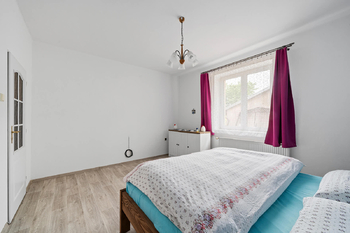 Prodej domu 98 m², Holohlavy