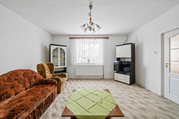 Prodej domu 98 m², Holohlavy