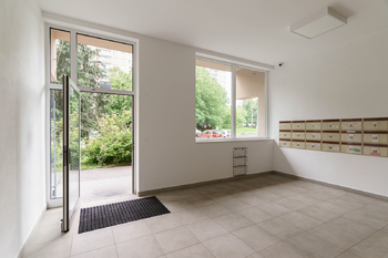 Prodej bytu 3+1 v osobním vlastnictví 72 m², Praha 8 - Kobylisy